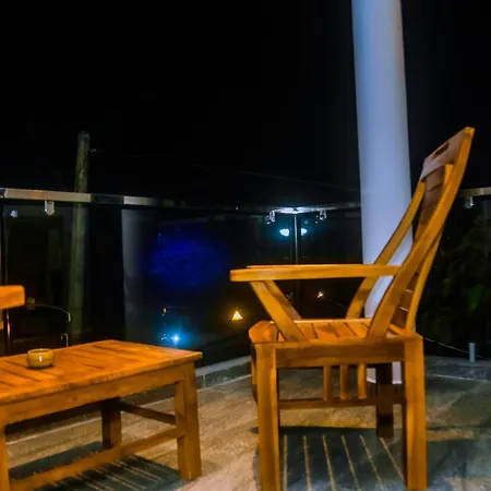 Mirissa Breeze Hotel Exterior photo