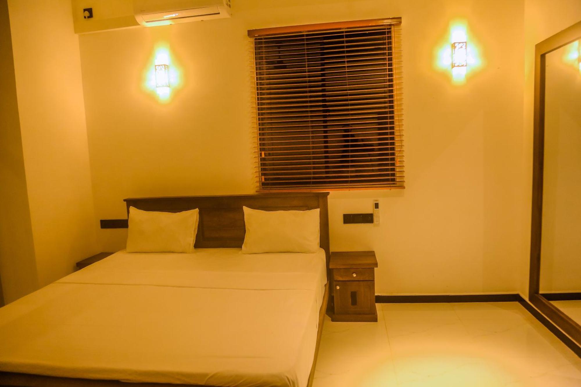 Breeze 3* Mirissa